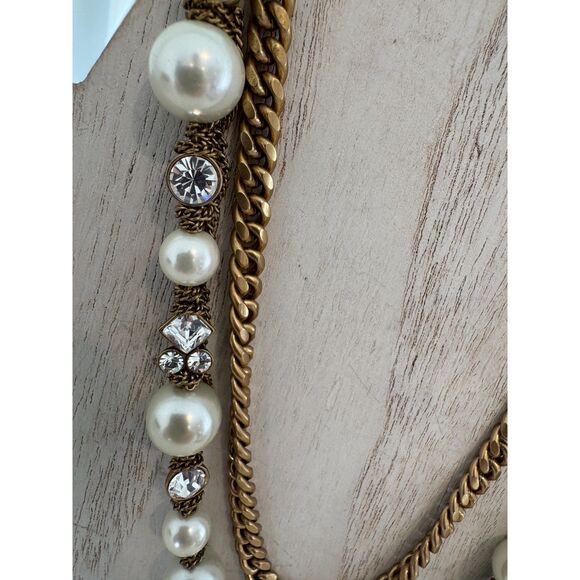 Givenchy Necklace Chic Pearls and Crystals Gold Tone Chain - Picture 2 of 5